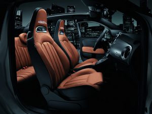 0ba7c47d-2019-abarth-595-16