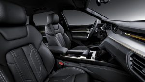 1a24e771-audi-e-tron-suv-21