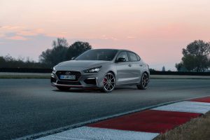 1ee02d6b-2019-hyundai-i30-fastback-n-11