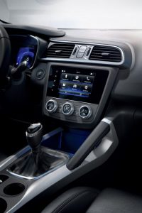 21215296_2018_-_New_Renault_KADJAR
