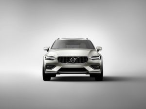 481be2a1-volvo-v60-cross-country-all-new-unveiled-18