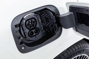 4a963834-mercedes-eqc-66