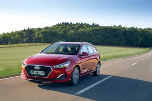61c6c638-2019-hyundai-i30-wagon-4