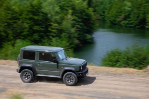 6f89a80b-2019-suzuki-jimny-2