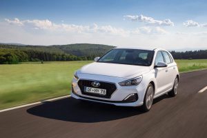 ad9e2d04-2019-hyundai-i30-5-door-3