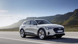 b4a2975c-audi-e-tron-suv-27
