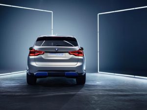 bmw-concept-ix3-08