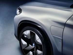 bmw-concept-ix3-15