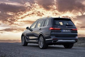 09e255df-2019-bmw-x7-27
