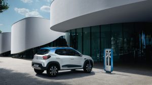 18ae38f5-2018-renault-k-ze-concept-4