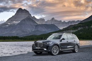 225544f0-2019-bmw-x7-35