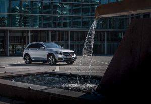 24c7aac1-2019-mercedes-glc-f-cell-75