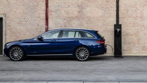 27368766-mercedes-c300de-33