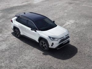 2ca15baa-2019-toyota-rav4-hybrid-11