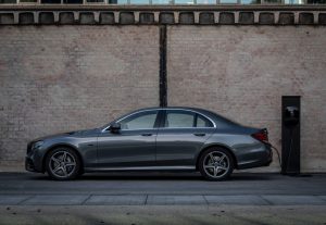353bec42-mercedes-e300e-and-e300de-43