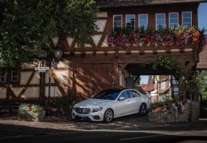 455e3eb2-mercedes-e300e-and-e300de-73