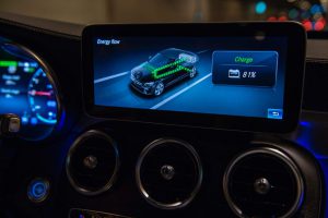 48e8f57f-mercedes-c300de-60