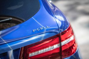 4c0eee0c-2019-mercedes-glc-f-cell-127