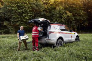 5d334c9e-land-rover-discovery-emergency-response-vehicle-25