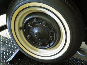 72dd972d-vw-beetle-23-miles-6