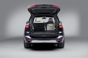 82eb59bb-2019-bmw-x7-29