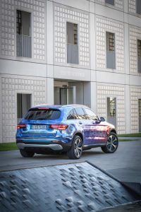 8ca1360e-2019-mercedes-glc-f-cell-118