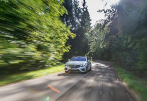 92076320-mercedes-e300e-and-e300de-55