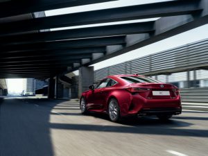 9f978135-2019-lexus-rc-4