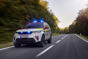a3cccbec-land-rover-discovery-emergency-response-vehicle-40