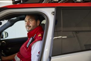 a96f8f4c-land-rover-discovery-emergency-response-vehicle-23