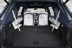 bde77cf0-2019-bmw-x7-5
