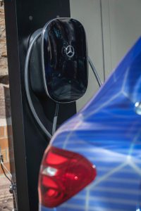 ca76e41d-2019-mercedes-glc-f-cell-129