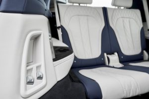 ceef0aa6-2019-bmw-x7-7