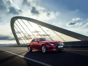 cfc63fd8-2019-lexus-rc-2