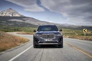 e818d3dd-2019-bmw-x7-40