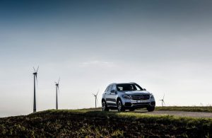 ee76d1b8-2019-mercedes-glc-f-cell-59