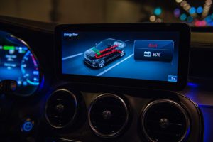 f4de6cde-mercedes-c300de-61