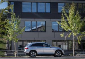 fa1deb79-2019-mercedes-glc-f-cell-77