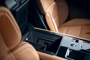 158b54c9-2020-lincoln-aviator-15