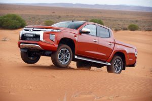 2678ffc7-2019-mitsubishi-l200-pickup-unveiled-30