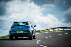 2af221db-2019-mazda-cx-3-europe-17