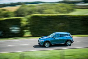 39502cf9-2019-mazda-cx-3-europe-25