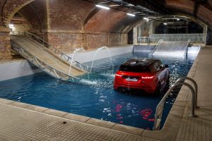 3c940ba1-2020-range-rover-evoque-ii-67