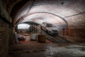 3db1d14e-2020-range-rover-evoque-ii-35