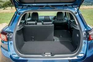 525a7636-2019-mazda-cx-3-europe-27