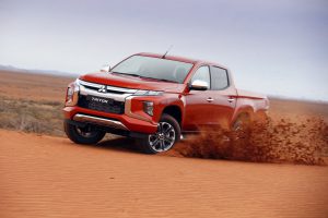 63e2b5c3-2019-mitsubishi-l200-pickup-unveiled-34