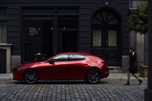 73b2e96e-2019-mazda-3-sedan-hatch-43