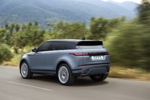7a01735e-2020-range-rover-evoque-49