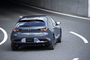 85a31063-2019-mazda-3-sedan-hatch-293