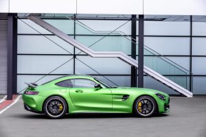 90e41e9d-2020-mercedes-amg-gt-and-amg-gt-r-pro-3